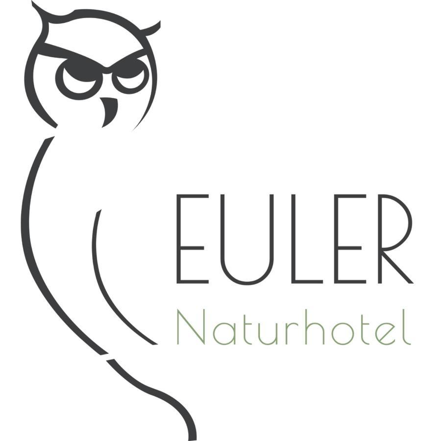 Naturhotel & Chalets Euler Нойшёнау Экстерьер фото